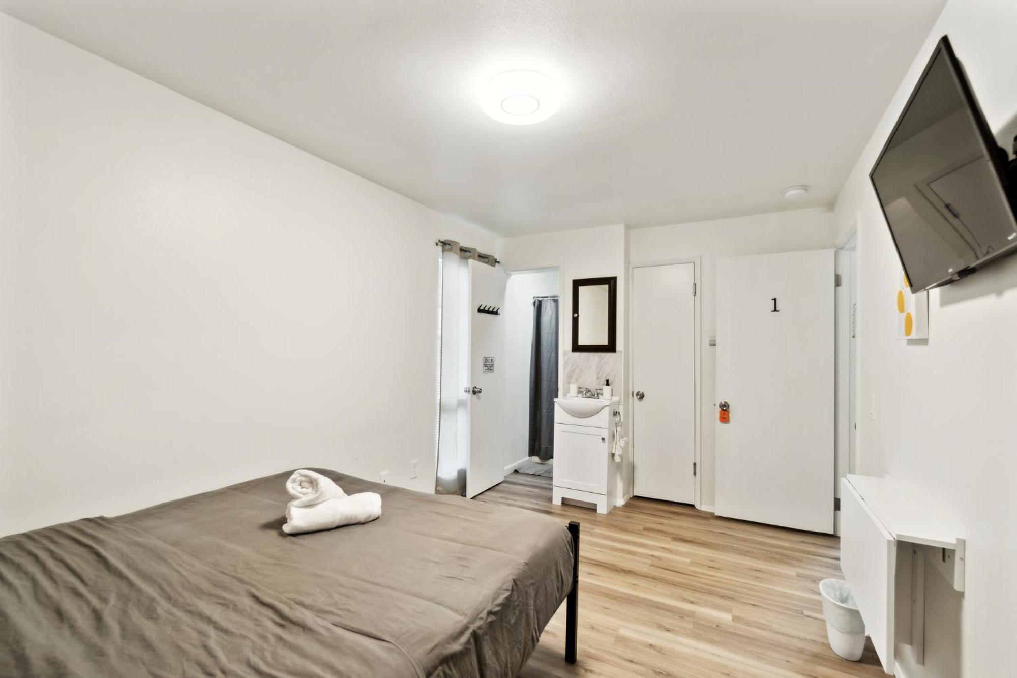 Central Bellevue Guesthouse Экстерьер фото